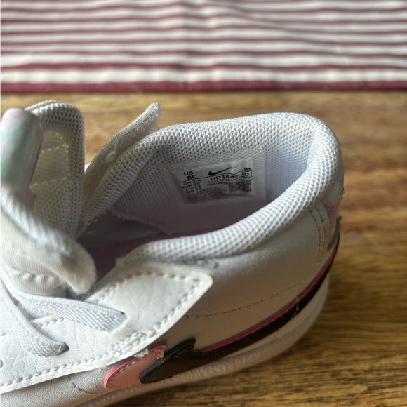 Kids Nike Blazer Mid '77 SE Double Swoosh White Arctic Punch Pink Shoes Size 8c - Picture 13 of 16